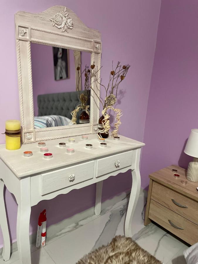 Home Nadia Corinth Dış mekan fotoğraf